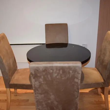 Apartment Kal Serviced *